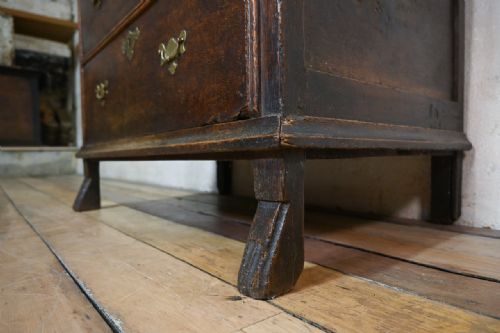 17TH CENTURY WILLIAM AND MARY OAK CHILD'S SMALL CHEST OF DRAWERS - ADDITIONAL PHOTO 10