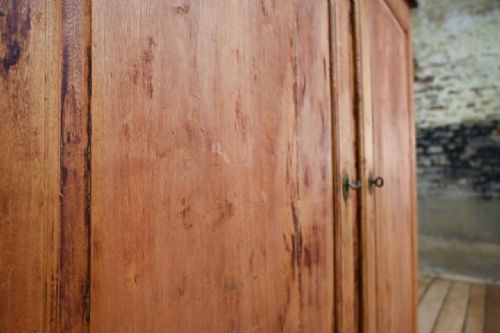 19TH CENTURY FRENCH PAINTED CABINET SIDEBOARD - ADDITIONAL PHOTO 1