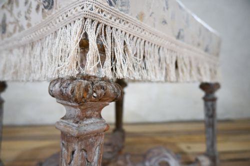 18TH CENTURY FRENCH LOUIS XIV DRESSING STOOL - ADDITIONAL PHOTO 11
