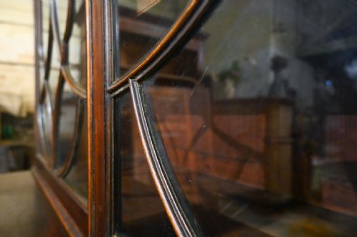 A GEORGE III MAHOGANY ASTRAL GLAZED SECRETAIRE BOOKCASE - ADDITIONAL PHOTO 12