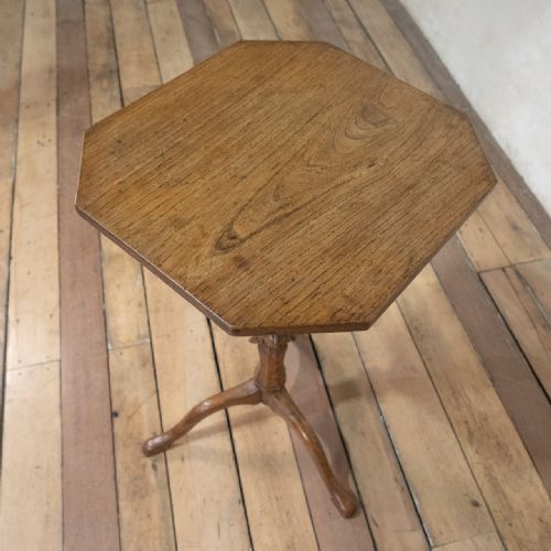 A SMALL 19TH CENTURY FRENCH FRUITWOOD TRIPOD SIDE TABLE - ADDITIONAL PHOTO 8