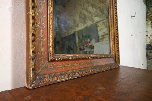 A 18TH CENTURY LARGE NORTH ITALIAN PAINTED VERRE GLOMIS OVERMANTEL MIRROR - ADDITIONAL PHOTO 8