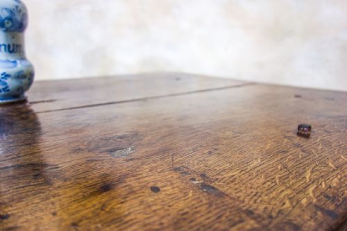 18TH CENTURY VERNACULAR OAK FARMHOUSE TABLE - ADDITIONAL PHOTO 8