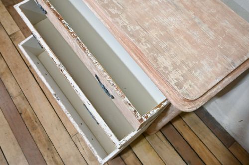 A 19TH CENTURY SWEDISH PAINTED COMMODE - ADDITIONAL PHOTO 13