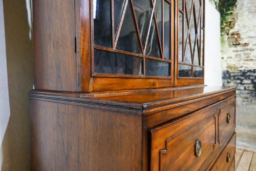 A REGENCY MAHOGANY ASTRAL GLAZED SECRETAIRE BOOKCASE - ADDITIONAL PHOTO 2