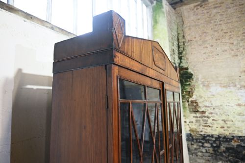 A REGENCY MAHOGANY ASTRAL GLAZED SECRETAIRE BOOKCASE - ADDITIONAL PHOTO 3