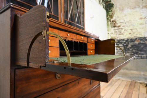 A REGENCY MAHOGANY ASTRAL GLAZED SECRETAIRE BOOKCASE - ADDITIONAL PHOTO 14