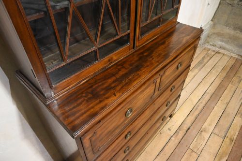 A REGENCY MAHOGANY ASTRAL GLAZED SECRETAIRE BOOKCASE - ADDITIONAL PHOTO 15