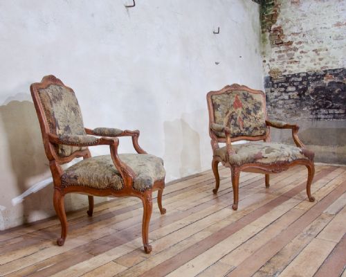 A PAIR OF 19TH CENTURY FRENCH LOUIS XV STYLE FAUTEUILS OPEN ARMCHAIRS AUBUSSON TAPESTRY - ADDITIONAL PHOTO 6