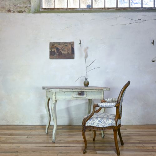 FRENCH PAINTED EXTENDING TABLE - ADDITIONAL PHOTO 3