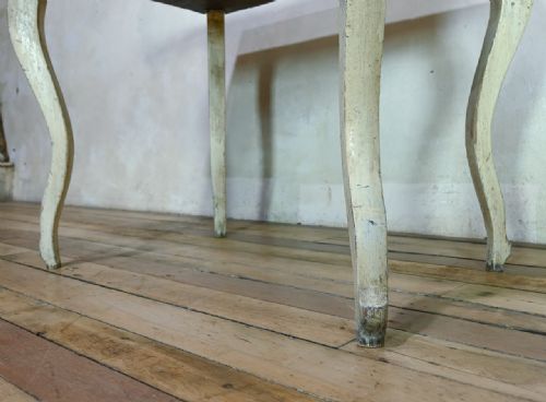 FRENCH PAINTED EXTENDING TABLE - ADDITIONAL PHOTO 6
