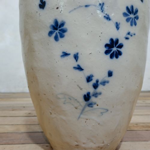LARGE MING DYNASTY CIZHOU WEAR OVOID CERAMIC PLANTER VESSEL - ADDITIONAL PHOTO 4