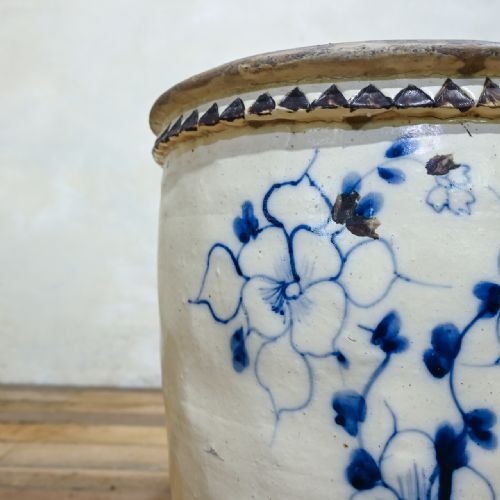 LARGE CIZHOU WEAR MING DYNASTY OVOID CERAMIC PLANTER VESSEL - ADDITIONAL PHOTO 5