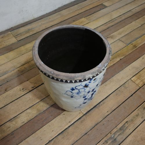 LARGE CIZHOU WEAR MING DYNASTY OVOID CERAMIC PLANTER VESSEL - ADDITIONAL PHOTO 7