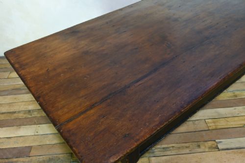 A CHARMING EARLY 19TH CENTURY FRENCH BOBBIN TURNED FARMHOUSE TABLE - ADDITIONAL PHOTO 4