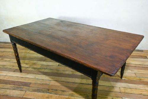 A CHARMING EARLY 19TH CENTURY FRENCH BOBBIN TURNED FARMHOUSE TABLE - ADDITIONAL PHOTO 28