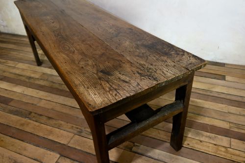 AN EARLY 19TH CENTURY OAK AND ASH FARMHOUSE DINING TABLE - ADDITIONAL PHOTO 20