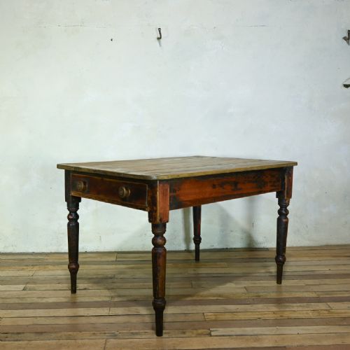 19th century farmhouse kitchen table - CATEGORY: ANTIQUE TABLES - DATED 19TH CENTURY