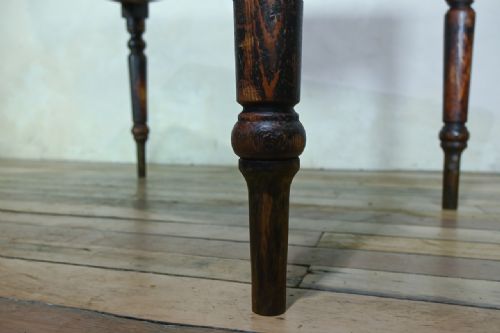 19TH CENTURY FARMHOUSE KITCHEN TABLE - ADDITIONAL PHOTO 11
