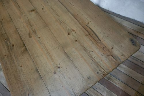 19TH CENTURY FARMHOUSE KITCHEN TABLE - ADDITIONAL PHOTO 12