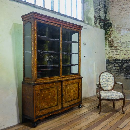 18TH CENTURY DUTCH MARQUETRY VITRINE DISPLAY CABINET - ADDITIONAL PHOTO 4