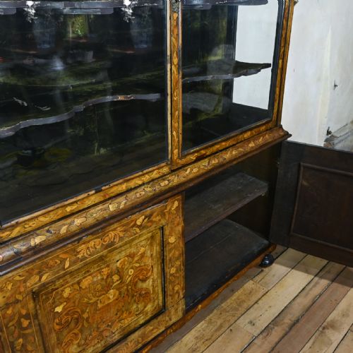 18TH CENTURY DUTCH MARQUETRY VITRINE DISPLAY CABINET - ADDITIONAL PHOTO 10