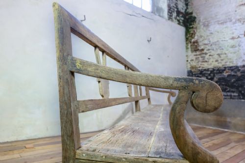 19TH CENTURY ELM OAK FRENCH HALL BENCH - ADDITIONAL PHOTO 1
