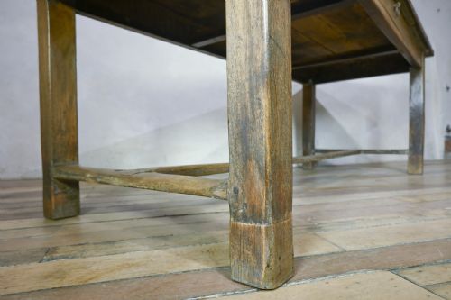19TH CENTURY FRENCH SYCAMORE OAK REFECTORY FARMHOUSE TABLE - ADDITIONAL PHOTO 1