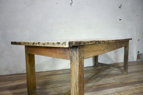 19TH CENTURY FRENCH SYCAMORE OAK REFECTORY FARMHOUSE TABLE - ADDITIONAL PHOTO 2