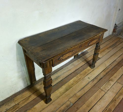 A 17TH CENTURY PROVINCIAL OAK SIDE TABLE - ADDITIONAL PHOTO 4