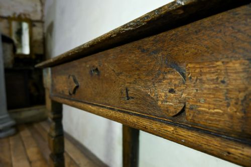 A 17TH CENTURY PROVINCIAL OAK SIDE TABLE - ADDITIONAL PHOTO 9