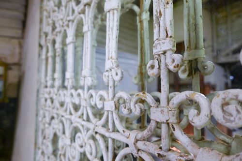 A 19TH CENTURY FRENCH WROUGHT IRON MIRROR GARDEN - ADDITIONAL PHOTO 9