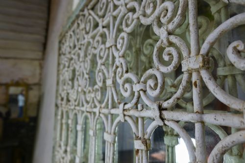 A 19TH CENTURY FRENCH WROUGHT IRON MIRROR GARDEN - ADDITIONAL PHOTO 13