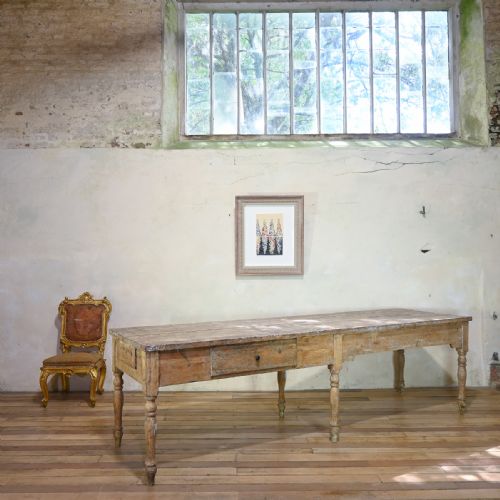 A LARGE 18TH CENTURY FRENCH PAINTED FARMHOUSE DINING TABLE - ADDITIONAL PHOTO 11