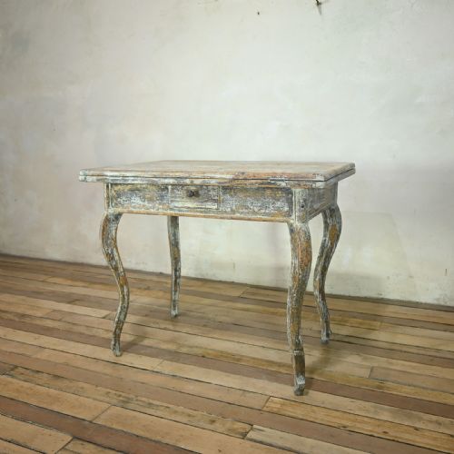 A 19TH CENTURY FRENCH PAINTED SWIVEL TOP FARMHOUSE KITCHEN TABLE - ADDITIONAL PHOTO 7