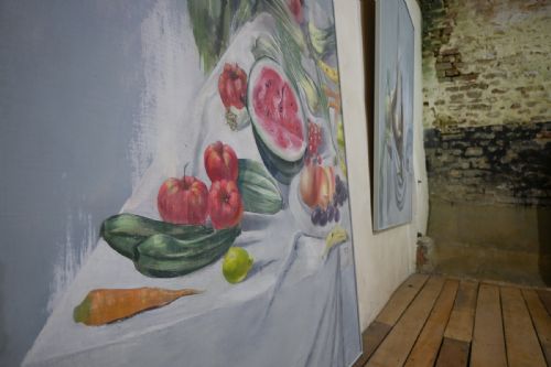 A LARGE PAIR OF NAIVE OIL ON CANVAS PAINTINGS - ADDITIONAL PHOTO 5