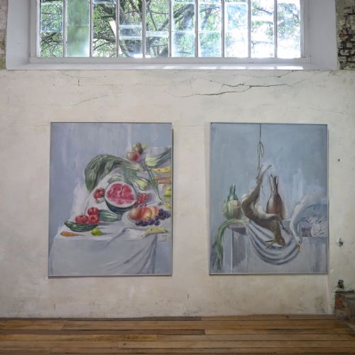 A LARGE PAIR OF NAIVE OIL ON CANVAS PAINTINGS - ADDITIONAL PHOTO 9
