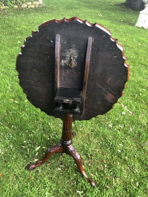 GEO111 MAHOGANY PIECRUST CARVED TRIPOD TABLE - ADDITIONAL PHOTO 6