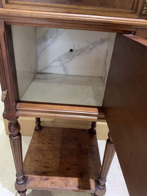 FRENCH EMPIRE STYLE PLUM PUDDING MAHOGANY BEDSIDE CABINET - ADDITIONAL PHOTO 7