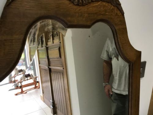 A FRENCH ANTIQUE OAK MIRROR - ADDITIONAL PHOTO 2