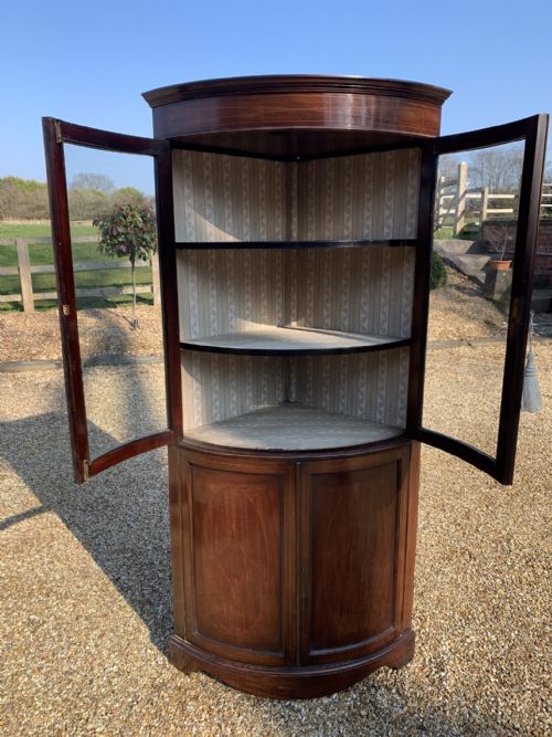 EDWARDIAN SHERATON STYLE GLASS CORNER CUPBOARD - ADDITIONAL PHOTO 1