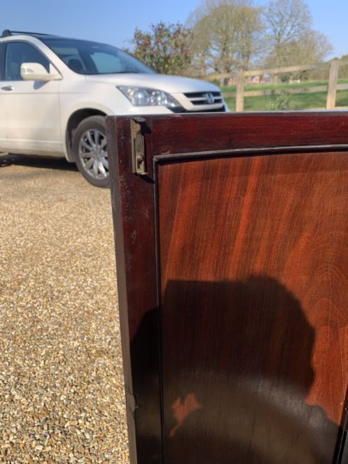 EDWARDIAN SHERATON STYLE GLASS CORNER CUPBOARD - ADDITIONAL PHOTO 8