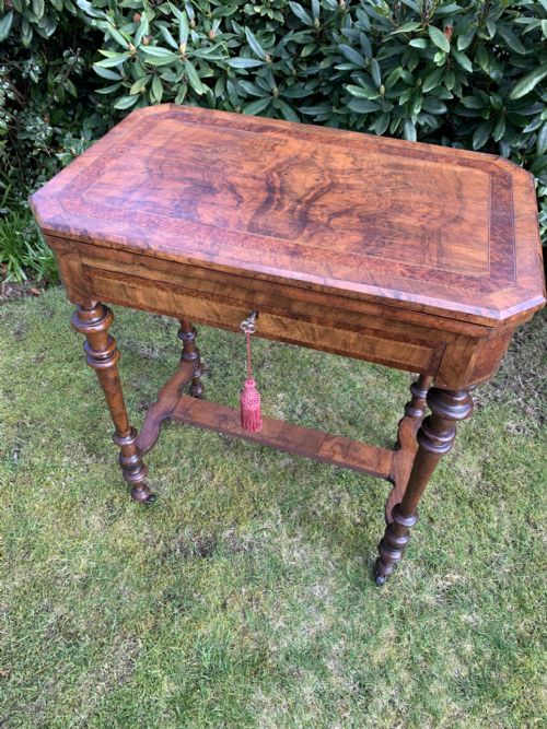 VICTORIAN WALNUT GAMES CARD TABLE - ADDITIONAL PHOTO 3