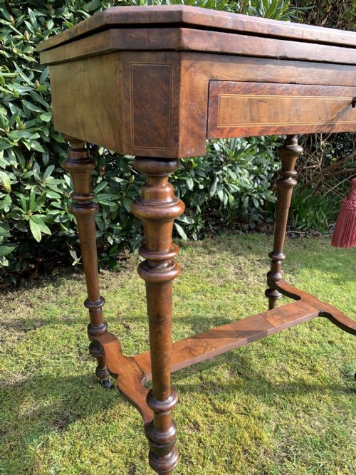 VICTORIAN WALNUT GAMES CARD TABLE - ADDITIONAL PHOTO 6