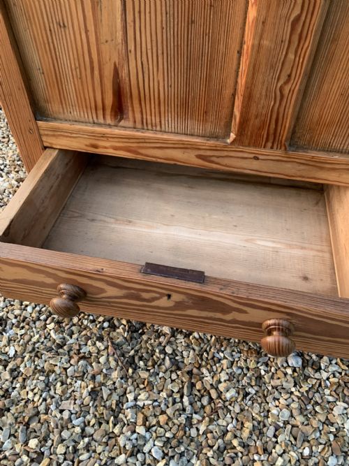 GEORGIAN PITCH PINE COFFER - ADDITIONAL PHOTO 7