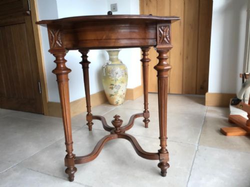 ANTIQUE FRENCH WALNUT OCCASIONAL TABLE - ADDITIONAL PHOTO 7