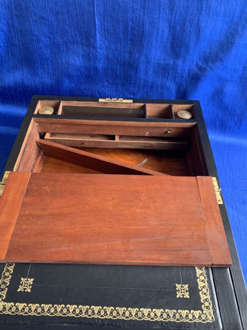 VICTORIAN WALNUT PARQUETRY WRITING SLOPE - ADDITIONAL PHOTO 8