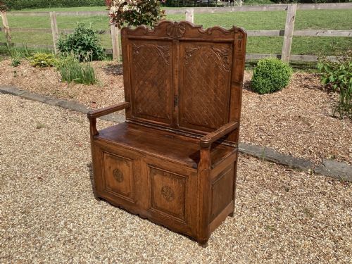 VICTORIAN FRENCH COUNTRY OAK SETTLE - ADDITIONAL PHOTO 1