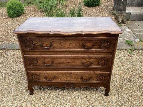 antique french oak chest of drawers - CATEGORY: ANTIQUE CHEST OF DRAWERS - DATED 1900