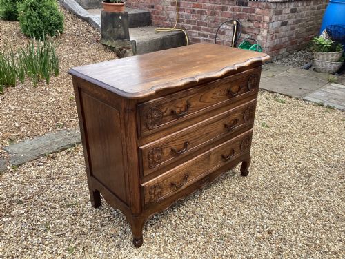 ANTIQUE FRENCH OAK CHEST OF DRAWERS - ADDITIONAL PHOTO 1